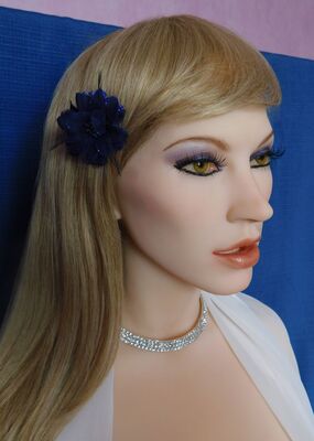 My little blue flower side
